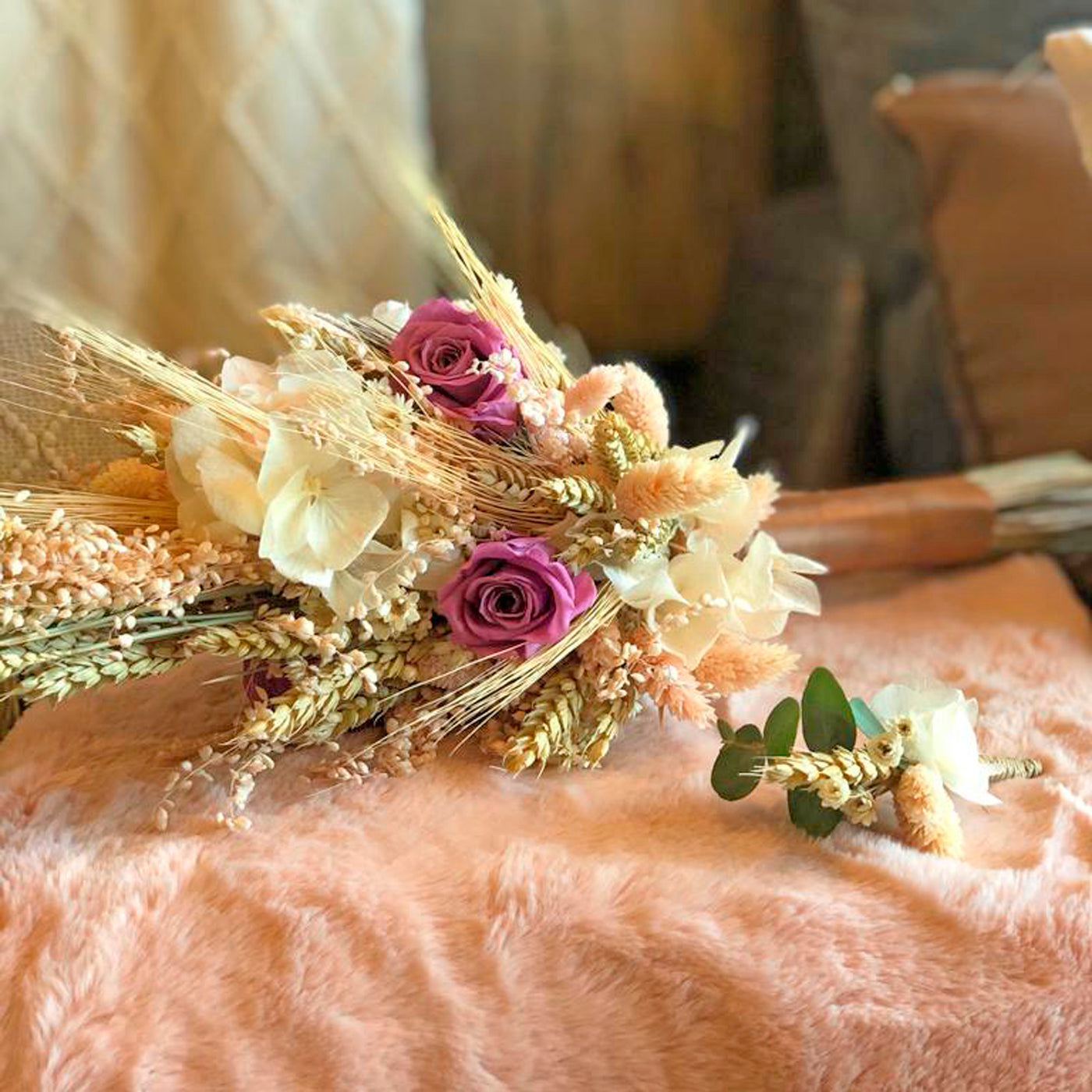Ramo de novia flor preservada malva